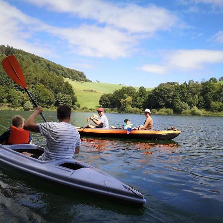 Haus Julia Direkt Am Hennesee Mitten Im Sauerland 梅舍德 外观 照片