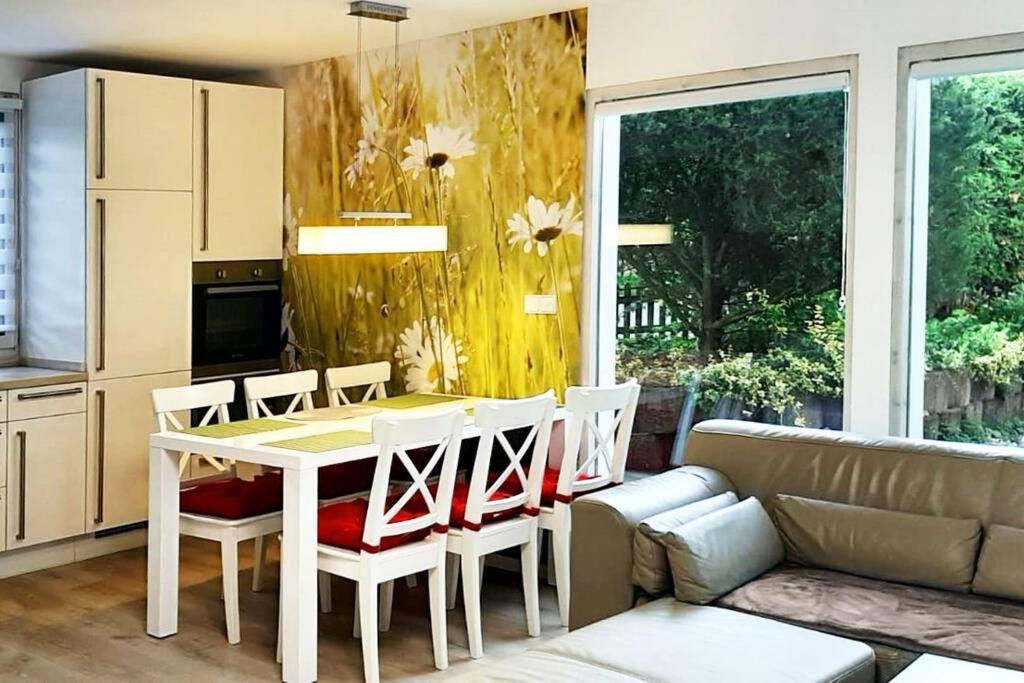 Haus Julia Direkt Am Hennesee Mitten Im Sauerland 梅舍德 外观 照片